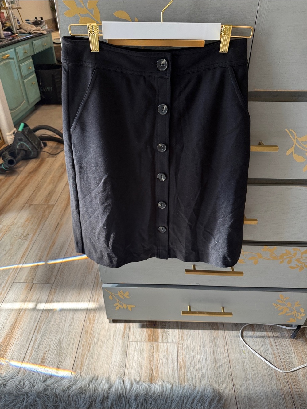 Trina Turk Black Button-Front Mini Skirt